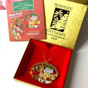 🖤2018 Honolulu Hawaii Shaka Santa ornament